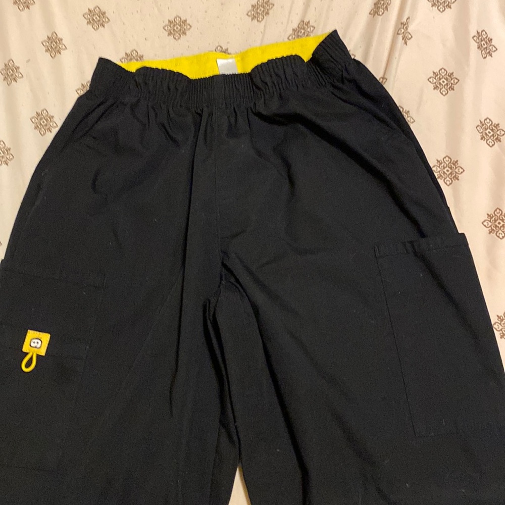 Small scrub pants
